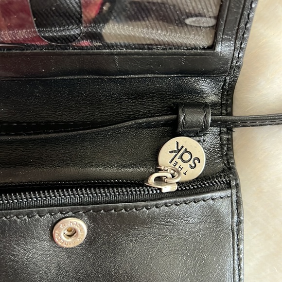 The Sak vintage leather crossbody wallet - Picture 5 of 6